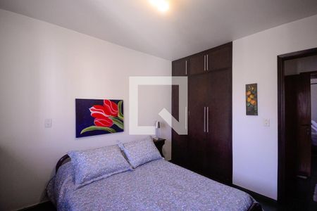 Quarto 1 de apartamento à venda com 3 quartos, 220m² em Cambuci, São Paulo
