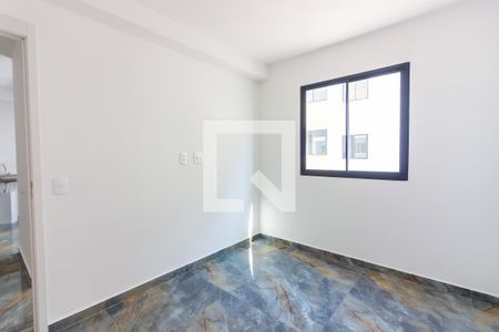 Quarto 1 de apartamento para alugar com 2 quartos, 36m² em Veloso, Osasco