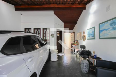 Garagem de casa à venda com 3 quartos, 96m² em Jardim Maia, Guarulhos
