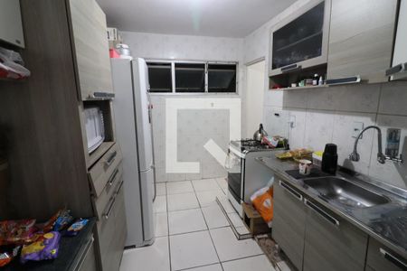 Cozinha de apartamento à venda com 3 quartos, 60m² em Aliança, Osasco