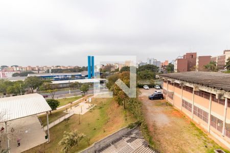 Vista do Quarto 2 de apartamento para alugar com 2 quartos, 60m² em Conjunto Residencial José Bonifácio, São Paulo