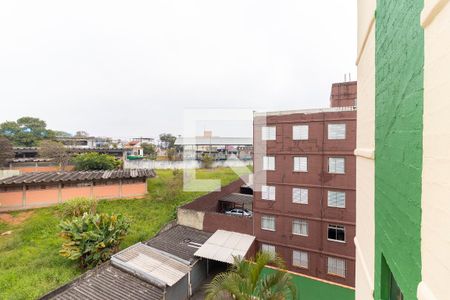 Vista da Sala de apartamento para alugar com 2 quartos, 60m² em Conjunto Residencial José Bonifácio, São Paulo