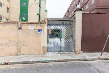 Fachada de apartamento para alugar com 2 quartos, 60m² em Conjunto Residencial José Bonifácio, São Paulo