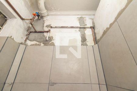 Banheiro de kitnet/studio para alugar com 1 quarto, 40m² em República, São Paulo