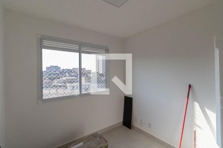 Sala/Cozinha/Área de Serviço  de apartamento para alugar com 2 quartos, 32m² em Vila Carmosina, São Paulo