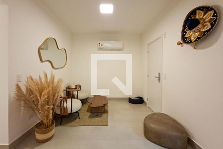Sala de apartamento para alugar com 3 quartos, 98m² em Aviação, Praia Grande