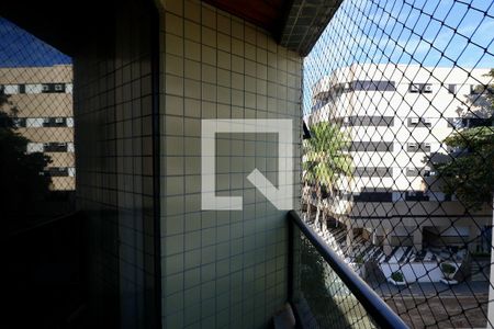 Varanda de apartamento para alugar com 3 quartos, 86m² em Tortuga, Guarujá