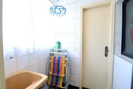 Área de Serviço de apartamento para alugar com 3 quartos, 86m² em Tortuga, Guarujá