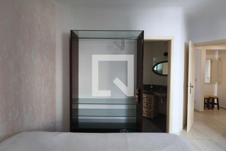 Quarto Suíte  de apartamento para alugar com 3 quartos, 86m² em Tortuga, Guarujá