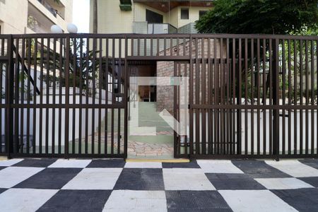 Fachada de apartamento para alugar com 3 quartos, 86m² em Tortuga, Guarujá