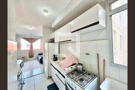 Cozinha de apartamento à venda com 2 quartos, 50m² em Santos Dumont, São Leopoldo