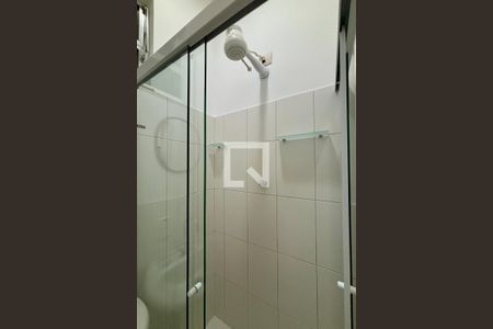Banheiro social de apartamento para alugar com 1 quarto, 27m² em Copacabana, Rio de Janeiro