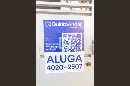 Placa de Anuncio de casa para alugar com 1 quarto, 80m² em Santa Maria, Osasco