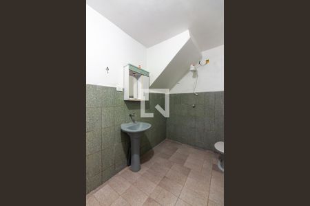 Banheiro 1 de casa para alugar com 1 quarto, 80m² em Santa Maria, Osasco