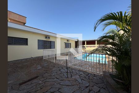 Piscina de casa para alugar com 6 quartos, 241m² em Ribeirânia, Ribeirão Preto