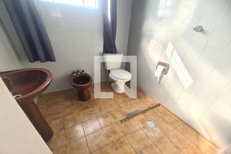 Banheiro Social de casa para alugar com 1 quarto, 50m² em Jardim Sapopemba, São Paulo