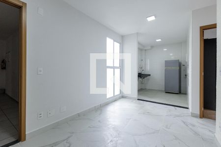 Sala de apartamento à venda com 2 quartos, 40m² em Mário Quintana, Porto Alegre