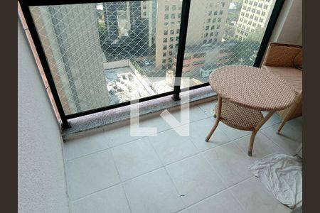 Varanda de kitnet/studio à venda com 1 quarto, 42m² em Pinheiros, São Paulo