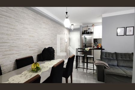 Sala de apartamento para alugar com 2 quartos, 46m² em Vila Solange, São Paulo