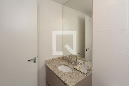 Banheiro de kitnet/studio para alugar com 1 quarto, 25m² em Vila Olímpia, São Paulo