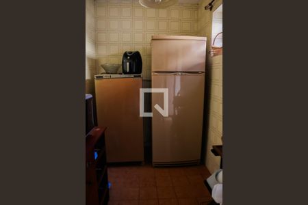 Cozinha de casa para alugar com 3 quartos, 2000m² em Chácara Ondas Verdes, Cotia