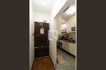 Cozinha de apartamento à venda com 1 quarto, 42m² em Pinheiros, São Paulo