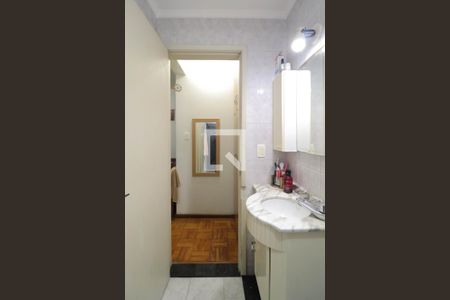 Banheiro de apartamento à venda com 1 quarto, 42m² em Pinheiros, São Paulo