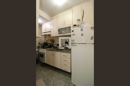 Cozinha de apartamento à venda com 1 quarto, 42m² em Pinheiros, São Paulo