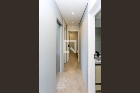 Corredor de apartamento à venda com 3 quartos, 63m² em Jardim Monte Kemel, São Paulo