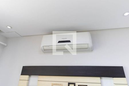 Sala de apartamento à venda com 2 quartos, 56m² em Vila Caraguata, São Paulo