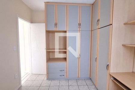 Quarto de casa para alugar com 2 quartos, 60m² em Vila Sheila, Duque de Caxias
