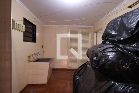 Área de Serviço de casa para alugar com 5 quartos, 262m² em Jardim Palma Travassos, Ribeirão Preto
