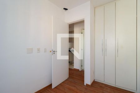 Quarto 1 de apartamento para alugar com 2 quartos, 40m² em Paraíso do Morumbi, São Paulo
