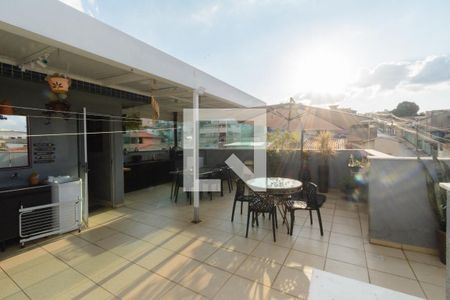 Cobertura de apartamento à venda com 2 quartos, 106m² em João Pinheiro, Belo Horizonte