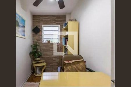 Casa à venda com 3 quartos, 212m² em Vila Gumercindo, São Paulo