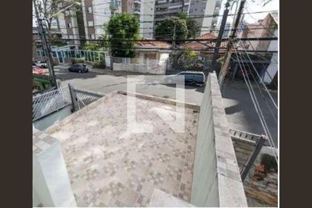 Casa à venda com 3 quartos, 212m² em Vila Gumercindo, São Paulo