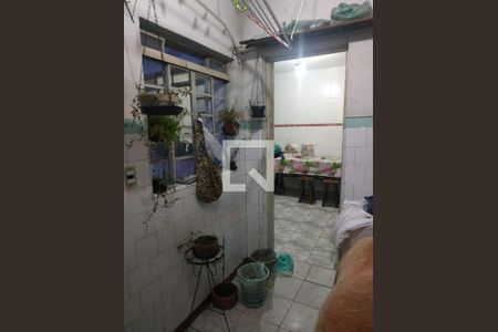 Casa à venda com 2 quartos, 230m² em Vila Gumercindo, São Paulo
