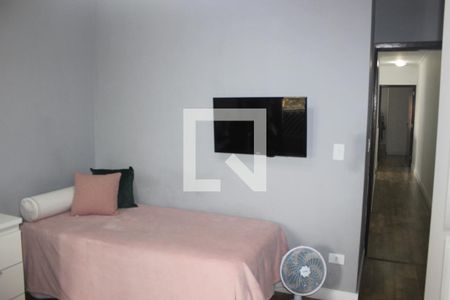 Suíte 3 de casa à venda com 4 quartos, 250m² em Vila Milton, Guarulhos