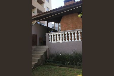 Jardim privativo no quintal  de casa à venda com 4 quartos, 250m² em Vila Milton, Guarulhos
