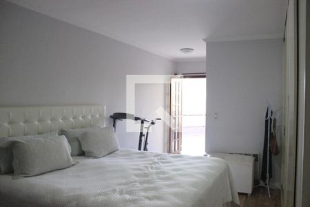 Suíte 1 de casa à venda com 4 quartos, 250m² em Vila Milton, Guarulhos