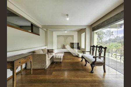 Casa à venda com 5 quartos, 900m² em Paineiras do Morumbi, São Paulo