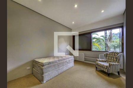 Casa à venda com 5 quartos, 900m² em Paineiras do Morumbi, São Paulo