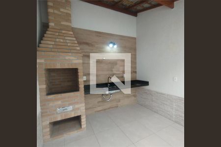 Casa à venda com 3 quartos, 200m² em Vila Salete, São Paulo