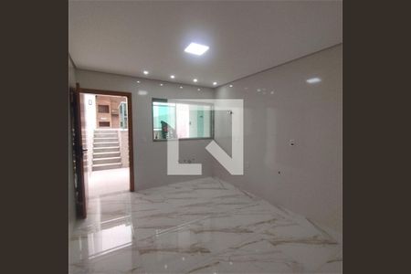 Casa à venda com 3 quartos, 200m² em Vila Salete, São Paulo