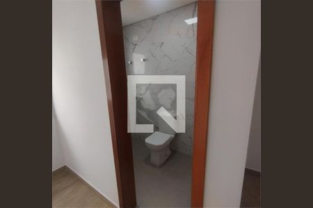 Casa à venda com 3 quartos, 200m² em Vila Salete, São Paulo