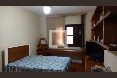 Casa à venda com 4 quartos, 290m² em Interlagos, São Paulo