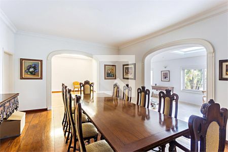 Casa à venda com 5 quartos, 567m² em Jardim Petropolis, São Paulo