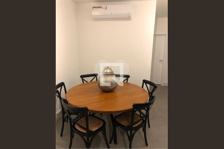 Apartamento à venda com 2 quartos, 73m² em Jardim Aeroporto, São Paulo