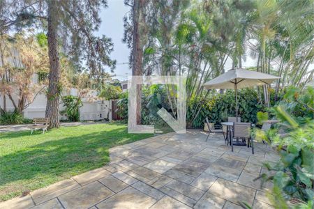 Casa à venda com 3 quartos, 173m² em Chácara Monte Alegre, São Paulo