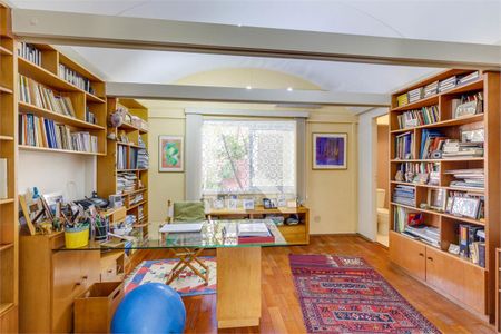 Casa à venda com 3 quartos, 173m² em Chácara Monte Alegre, São Paulo